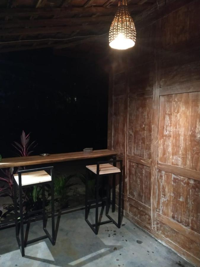 Omah Kayu Jagalan Hotel Magelang Exterior photo